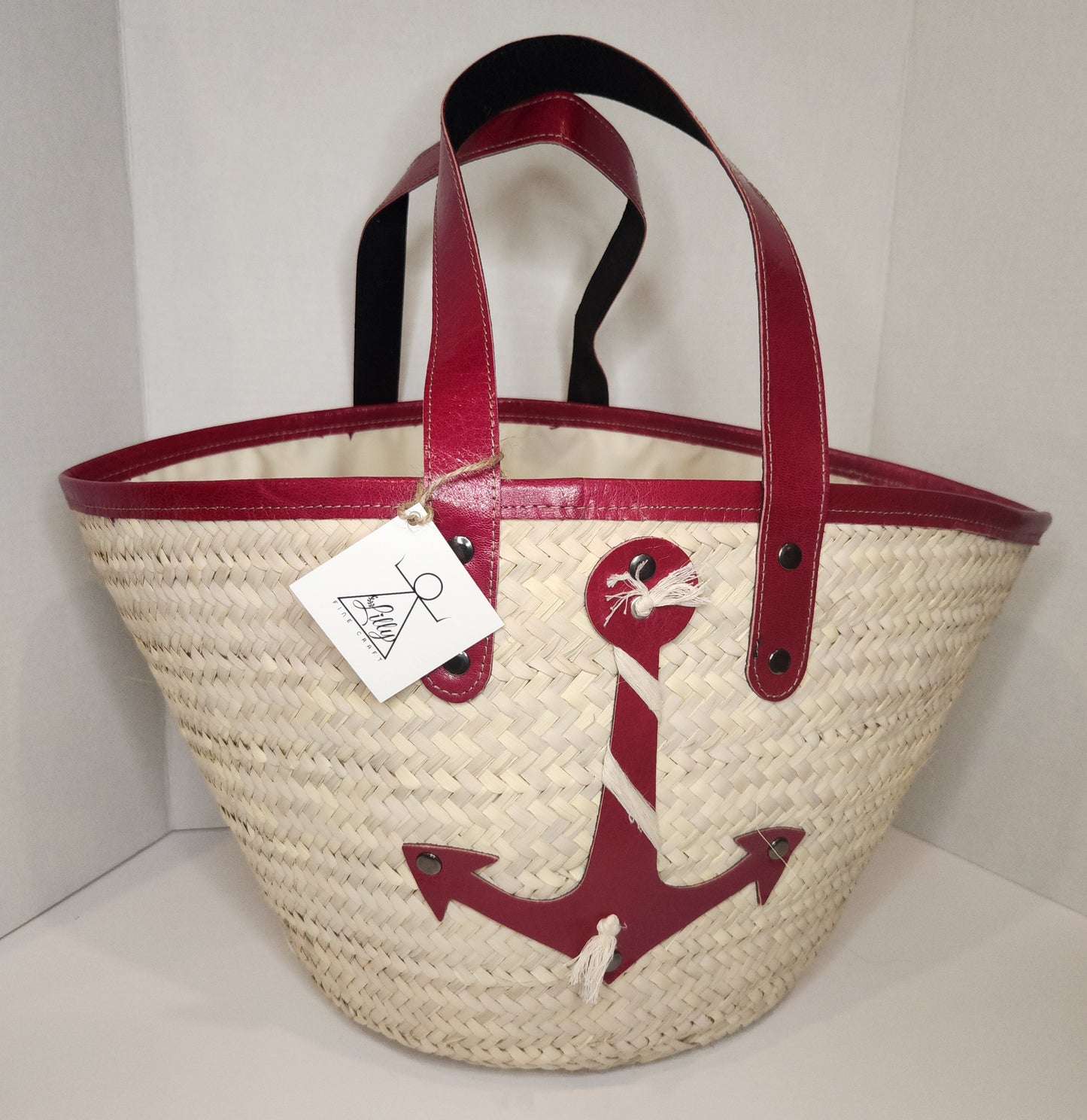 Straw (palm) basket leather